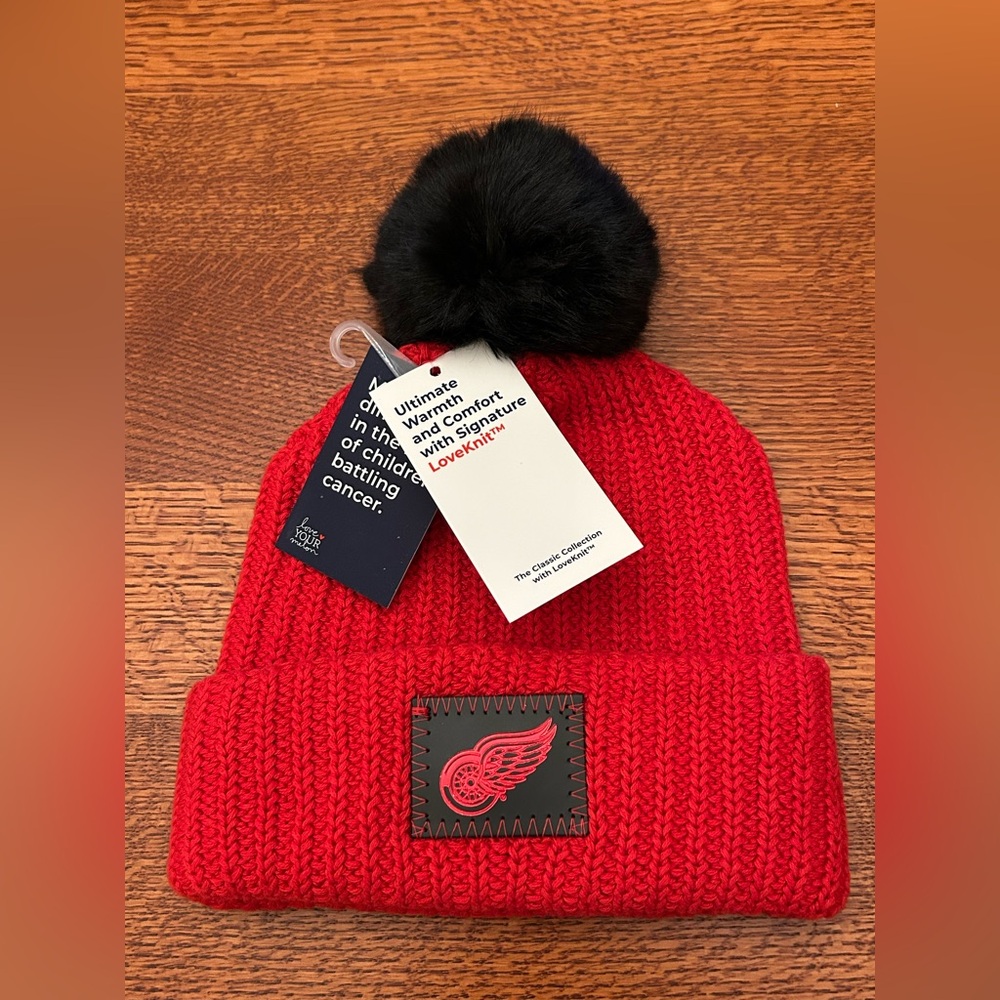 New Detroit Red Wings,LoveKnit,Love Your Melon,Red Toque